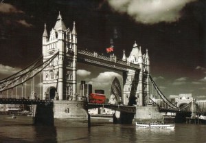 Une carte postale de Londres (Virginie, Michel, Louis)