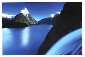 Une carte postale de Nouvelle Zélande (Faustine, Ninon, Léonie, Céline and Laurent)