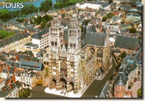 A postcard from Tours (Anne)